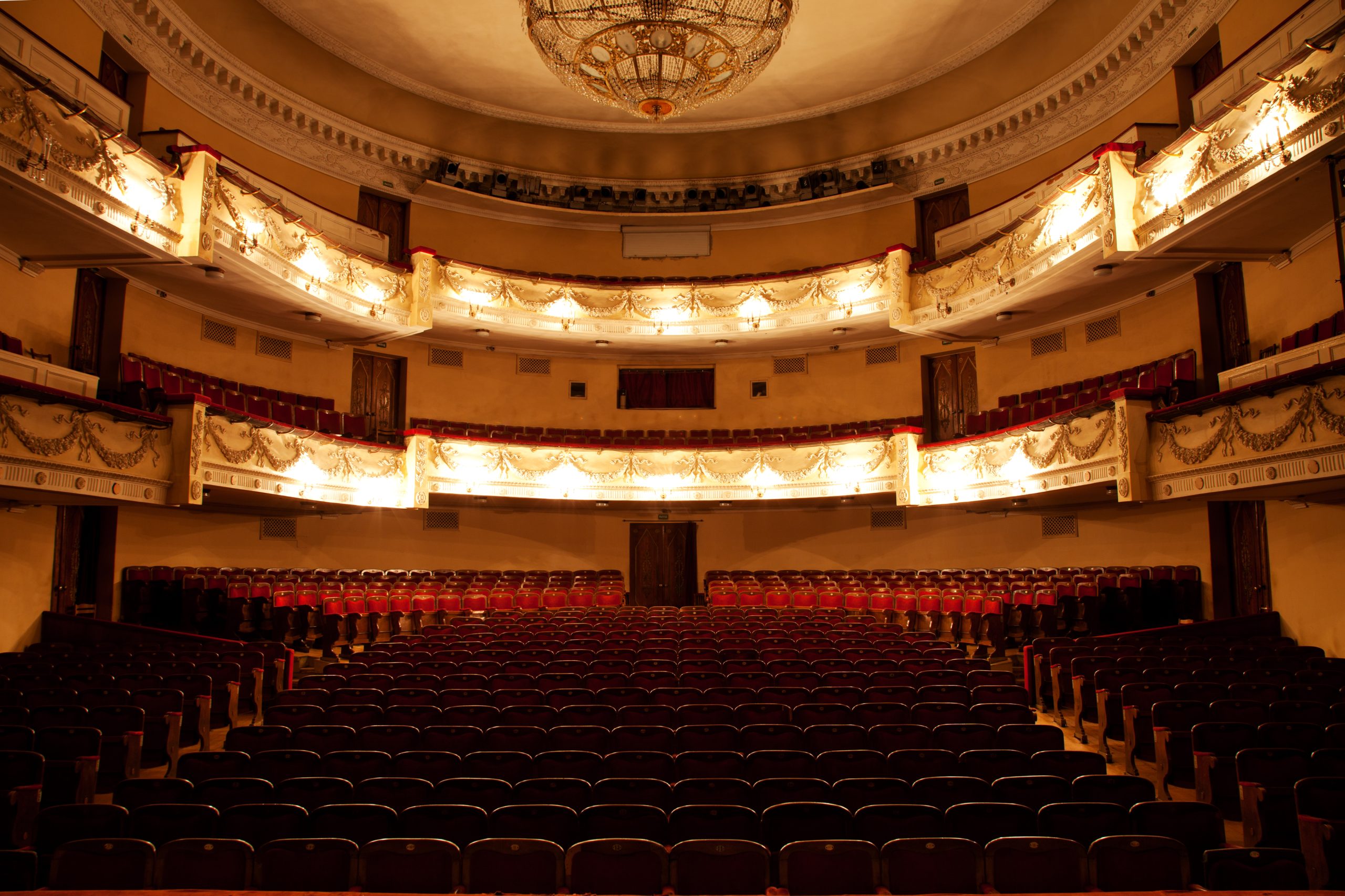 Arts & Theater
